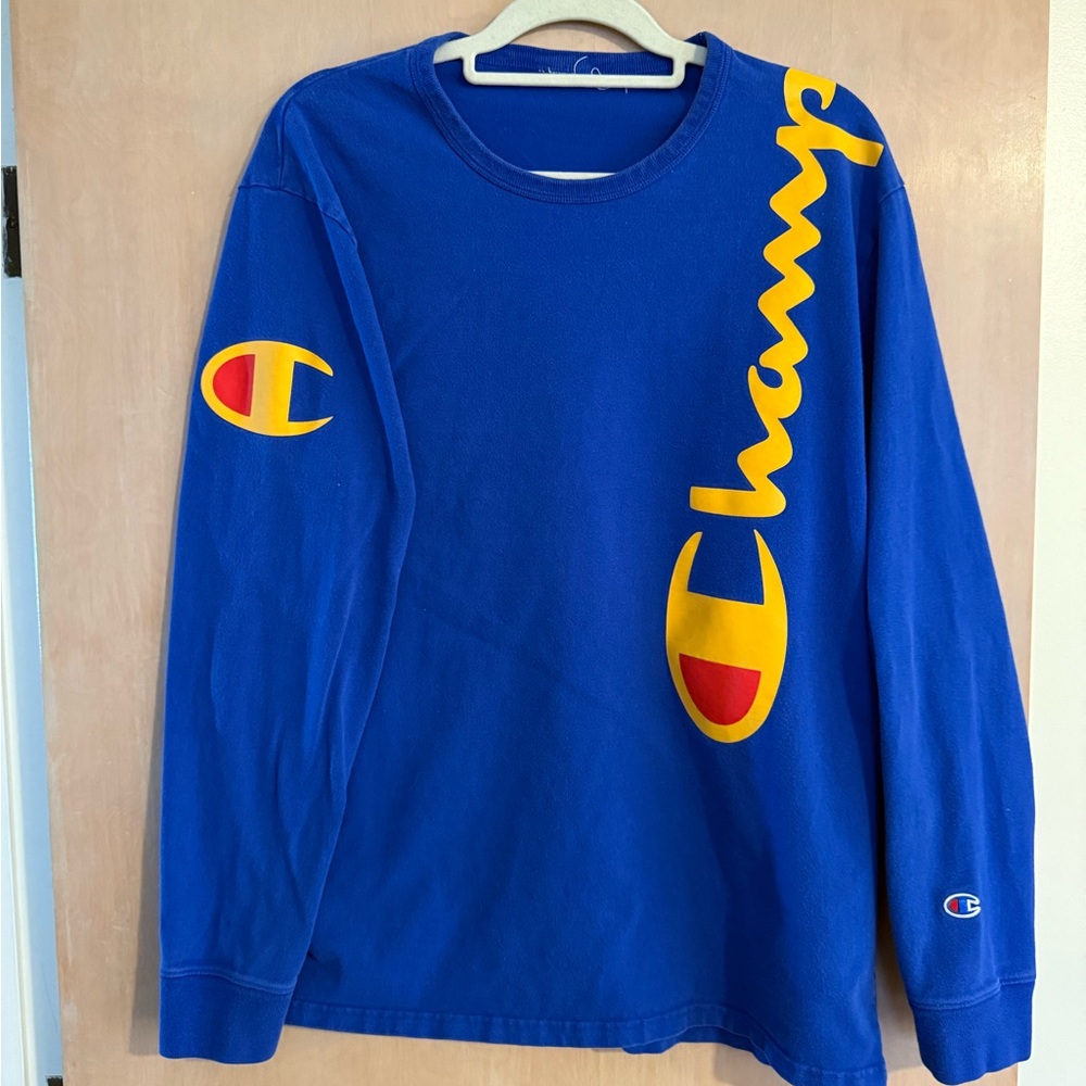 !!!VINTAGE!!! Champion Long Sleeve Tee
